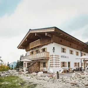  Apartment Alpeltalhuette